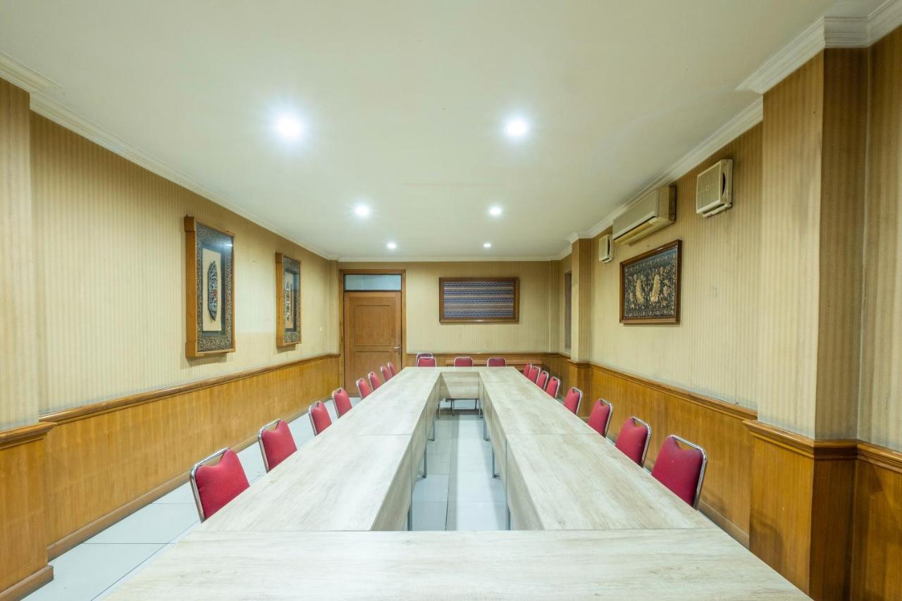 Oyo 2329 Nyland 3 Cijagra Hotel 2*