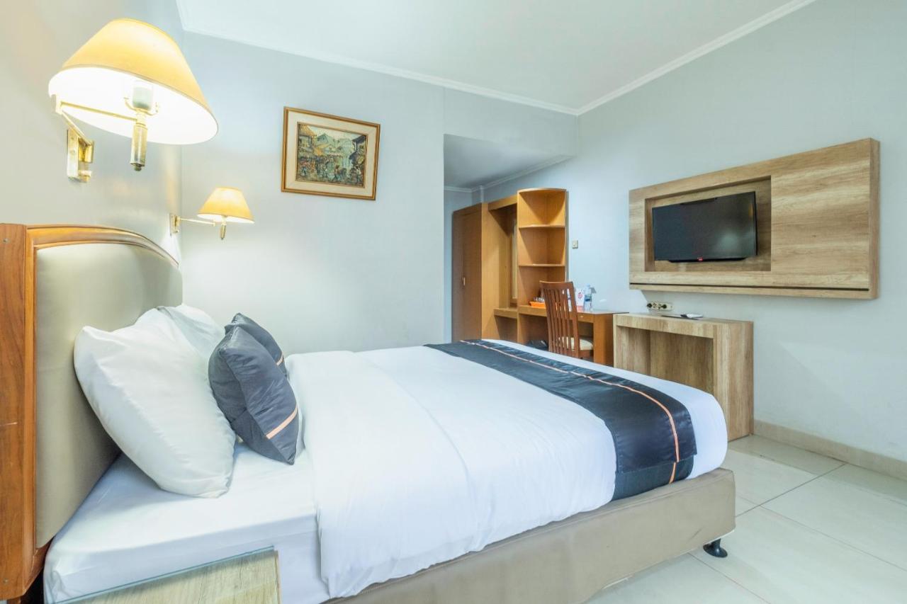 Hotel Oyo 2329 Nyland 3 Cijagra 2*